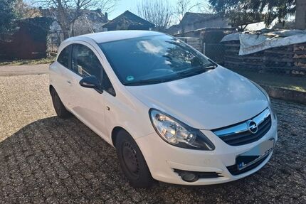 Opel Corsa 100.200 km 3.499 &euro; Allendorf (Lumda) 35469