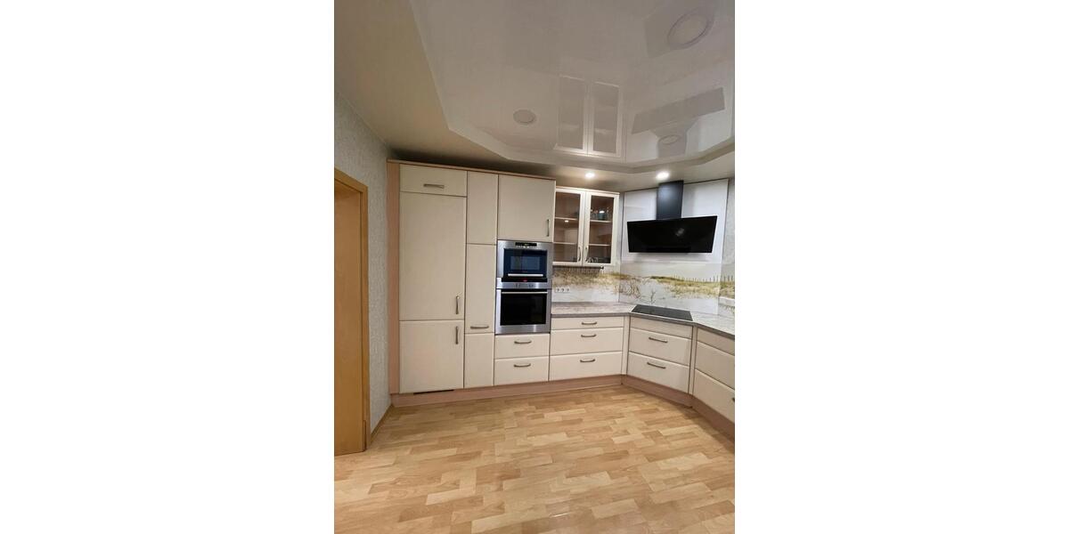 Bungalow Frankenberg (Eder) - 5 Zimmer, 200 m&sup2;, 450.000&euro; | Angebot:25872903