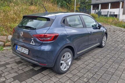 Renault Clio 136.000 km 6.500 &euro; Biedenkopf-Weifenbach 35216