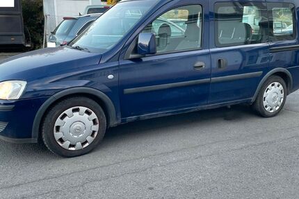 Opel Combo 62.449 km 3.800 &euro; Gießen 35396