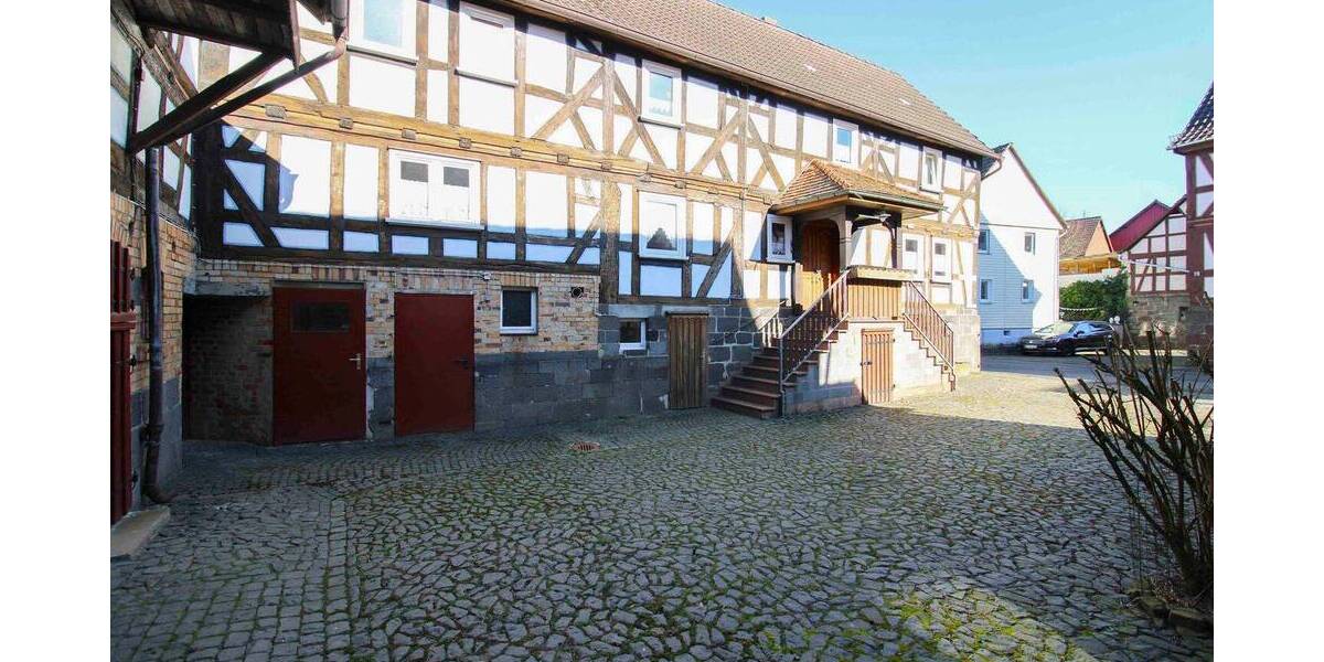 Einfamilienhaus Ebsdorfergrund Wermertshausen - 5 Zimmer, 162 m&sup2;, 229.000&euro; | Angebot:26528141