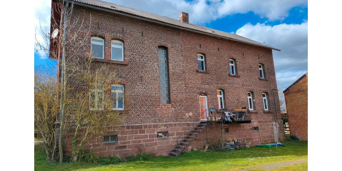 Etagenwohnung Kirchhain - 2 Zimmer, 35 m&sup2;, 500&euro; | Angebot:26023555