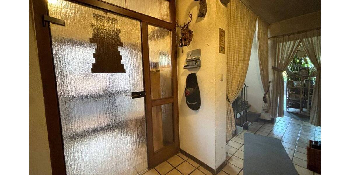 Mehrfamilienhaus, Wohnhaus Wetter Oberrosphe - 7 Zimmer, 168 m&sup2;, 257.000&euro; | Angebot:25689220