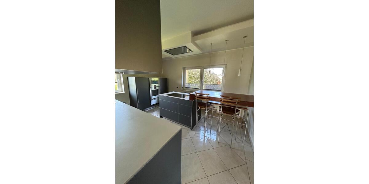 Einfamilienhaus Burgwald - 6 Zimmer, 270 m&sup2;, 445.000&euro; | Angebot:25104555