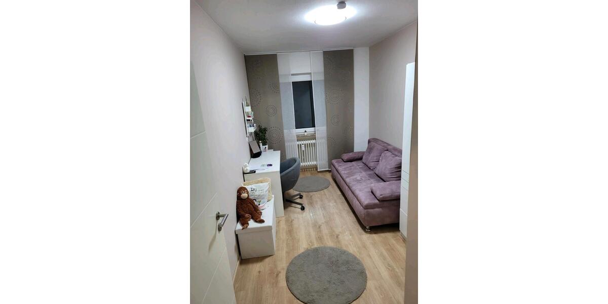 Etagenwohnung Marburg Cappel - 4 Zimmer, 102 m&sup2;, 310.000&euro; | Angebot:25640874