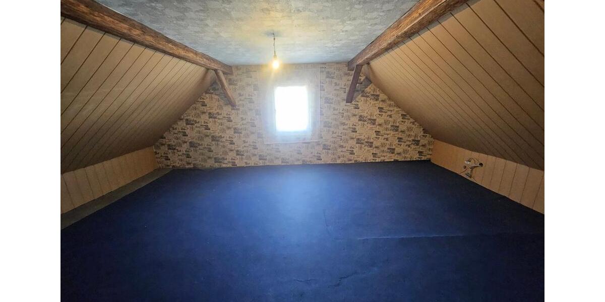 Einfamilienhaus Breidenbach - 4 Zimmer, 160 m&sup2;, 950&euro; | Angebot:25581567