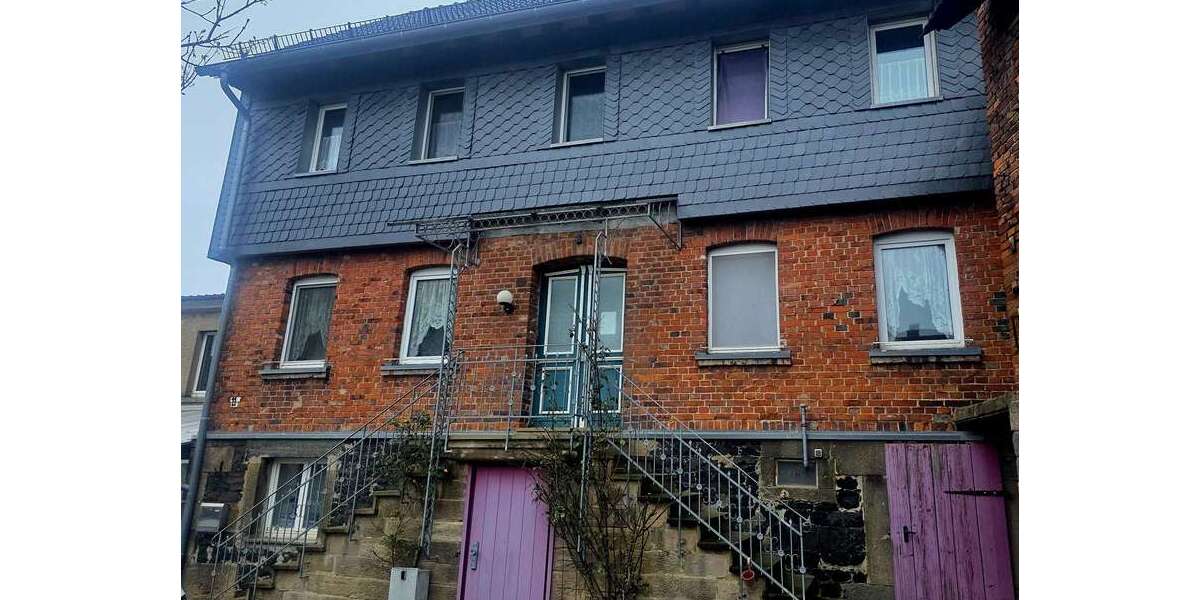 Einfamilienhaus Ebsdorfergrund - 7 Zimmer, 200 m&sup2;, 280.000&euro; | Angebot:24210886