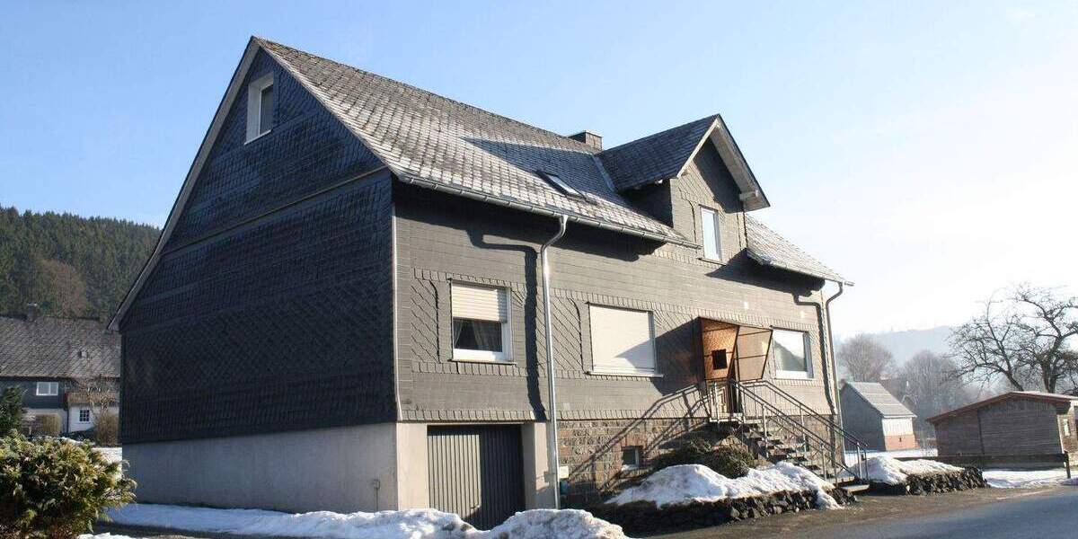 Einfamilienhaus Bad Laasphe Rüppershausen - 8 Zimmer, 129.000&euro; | Angebot:25729628