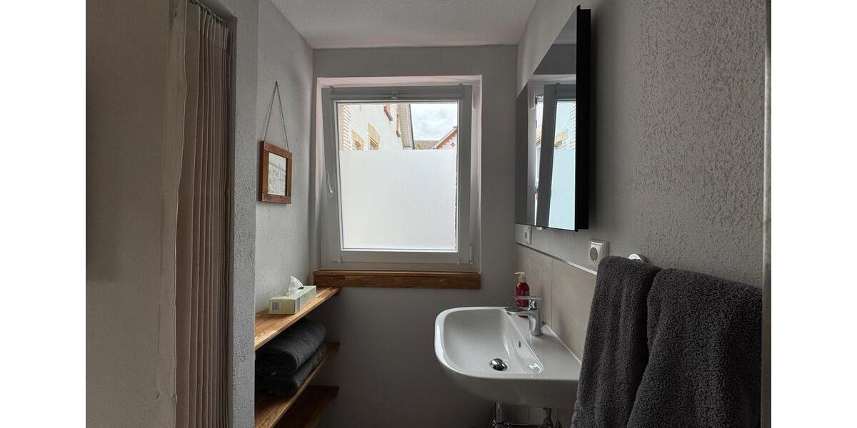 Etagenwohnung Gießen - 2 Zimmer, 38 m&sup2;, 1.100&euro; | Angebot:25871867