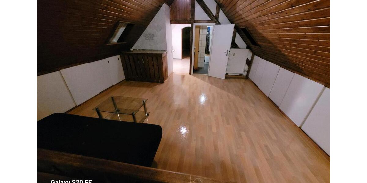 Dachgeschoßwohnung Gemünden (Wohra) - 2 Zimmer, 60 m&sup2;, 550&euro; | Angebot:25640914