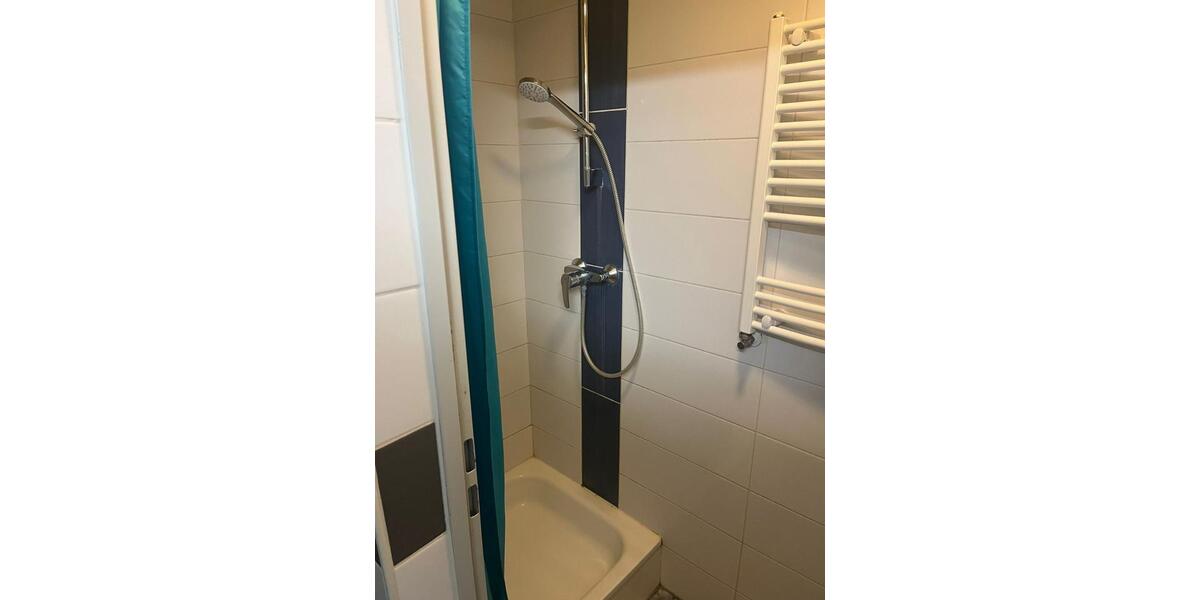 Erdgeschoßwohnung Gießen Wieseck - 1 Zimmer, 16 m&sup2;, 300&euro; | Angebot:25138911