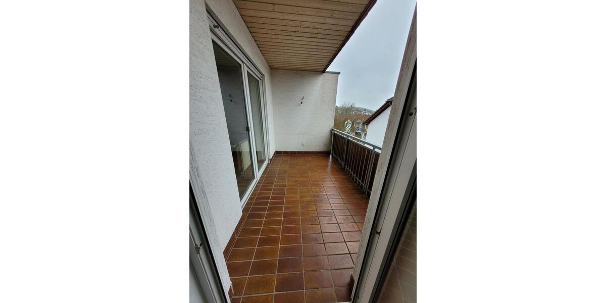 Dachgeschoßwohnung Frankenberg (Eder) - 2 Zimmer, 70 m&sup2;, 550&euro; | Angebot:25887824