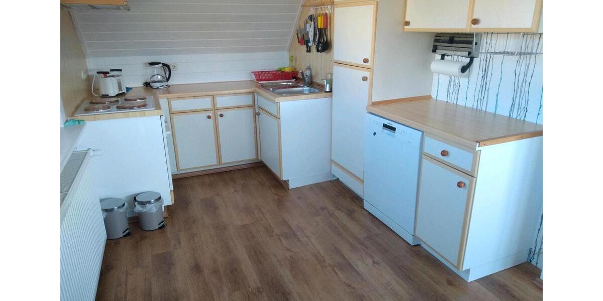 Dachgeschoßwohnung Kirchhain - 2 Zimmer, 70 m&sup2;, 750&euro; | Angebot:25353168