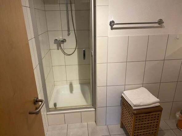 Mehrfamilienhaus, Wohnhaus Kirtorf - 7 Zimmer, 1 m&sup2;, 649.000&euro; | Angebot:25835433