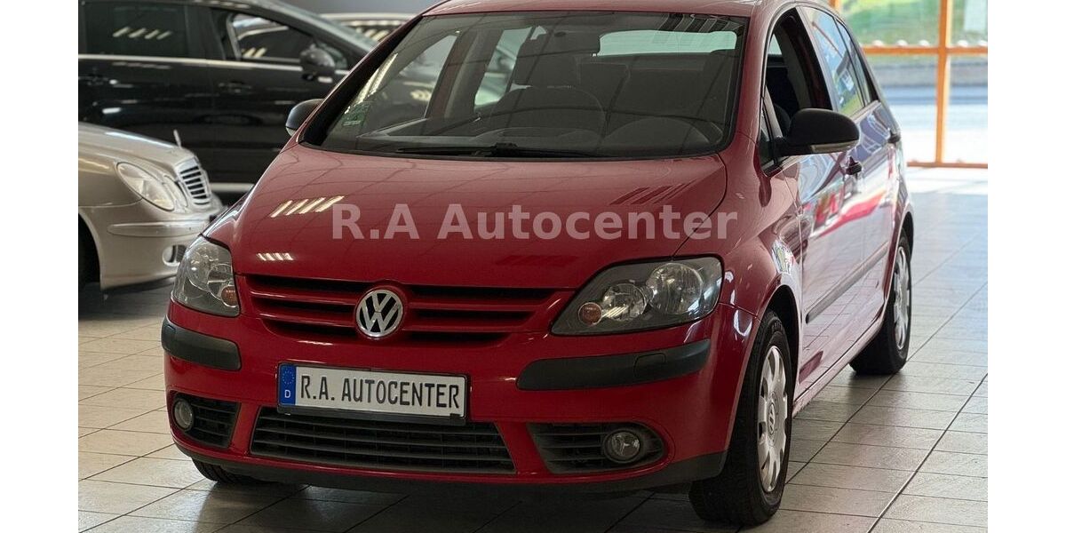 VW Golf 242.766 km 2.000 &euro; Burg 35745