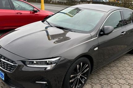 Opel Insignia 109.800 km 15.690 &euro; Lahntal/Sterzhausen 35094