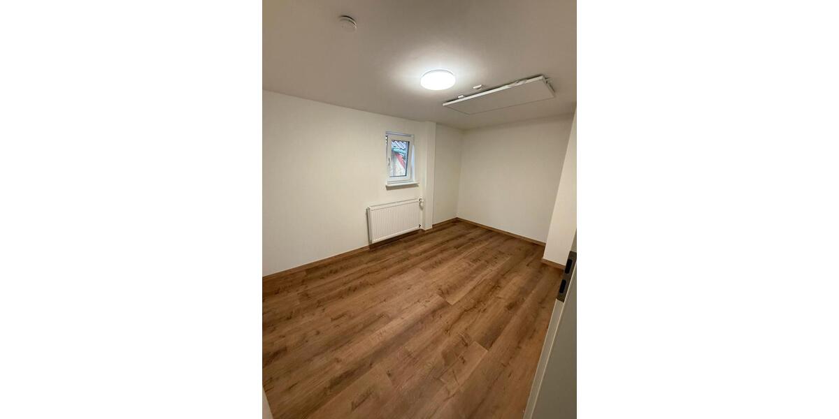 Einfamilienhaus Grünberg - 5 Zimmer, 136 m&sup2;, 195.000&euro; | Angebot:26146323