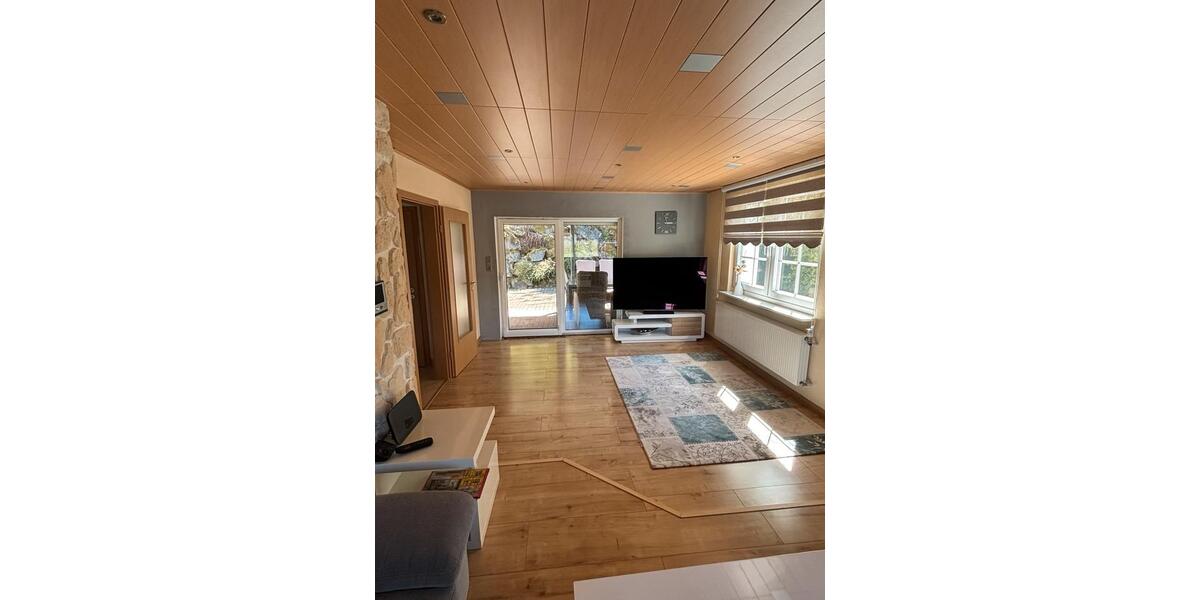 Einfamilienhaus Dautphetal - 3 Zimmer, 150 m&sup2;, 290.000&euro; | Angebot:26989571