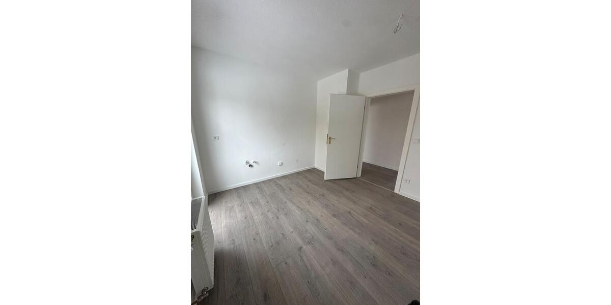 Einfamilienhaus Allendorf (Eder) - 5 Zimmer, 150 m&sup2;, 310.000&euro; | Angebot:25906358