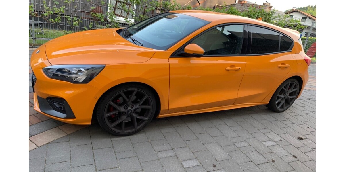 Ford Focus 58.500 km 24.500 &euro; Siegbach 35768