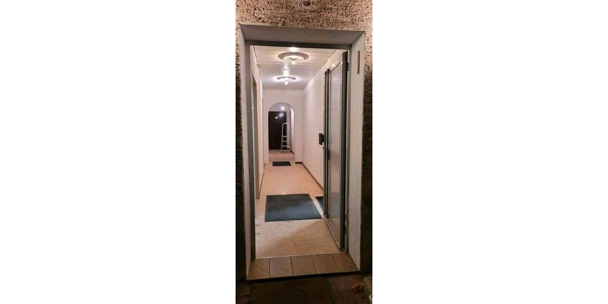 Mehrfamilienhaus, Wohnhaus Mücke - 17 Zimmer, 300 m&sup2;, 319.000&euro; | Angebot:26713975