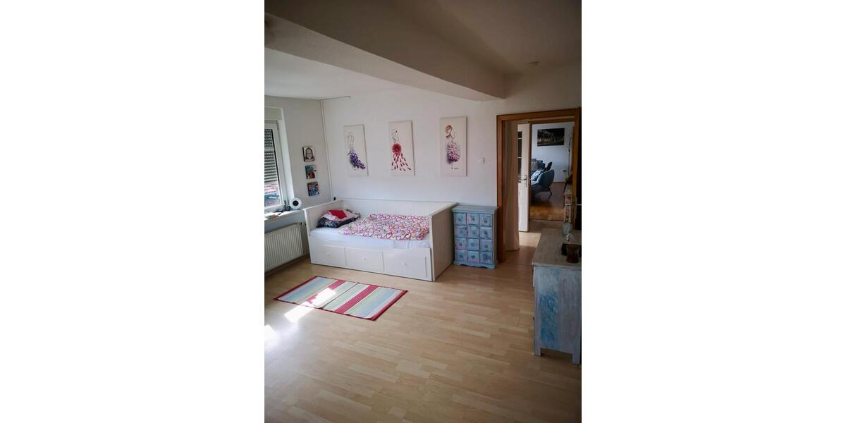 Etagenwohnung Amöneburg - 4 Zimmer, 100 m&sup2;, 900&euro; | Angebot:26624530