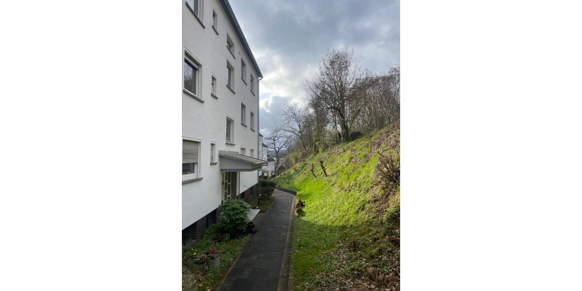 Hochparterre Marburg Biegenviertel - 4 Zimmer, 89 m&sup2;, 289.000&euro; | Angebot:25364903