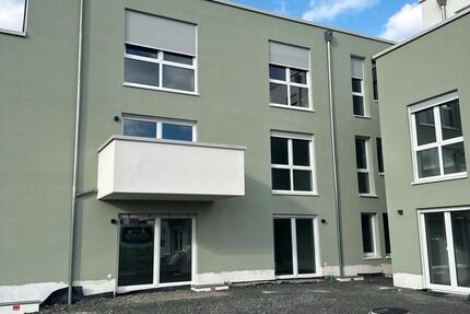 Haus Gießen - 1 Zimmer, 140 m&sup2;, 1.800&euro; | Angebot:25593226