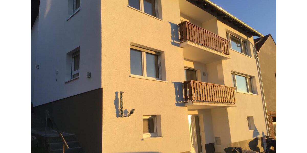 Einfamilienhaus Gilserberg - 8 Zimmer, 225 m&sup2;, 1.500&euro; | Angebot:24099540