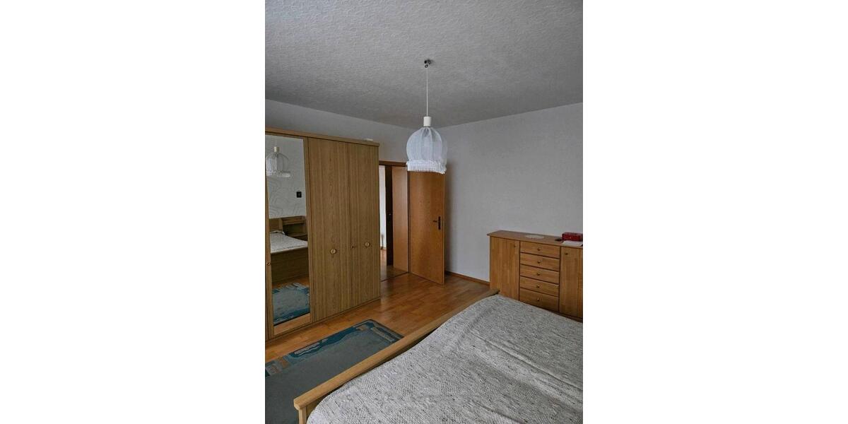 Einfamilienhaus Marburg Cappel - 8 Zimmer, 210 m&sup2;, 340.000&euro; | Angebot:24703674