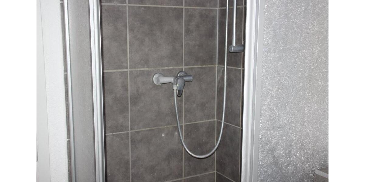 Mehrfamilienhaus, Wohnhaus Battenberg (Eder) - 7 Zimmer, 140 m&sup2;, 149.000&euro; | Angebot:25810354