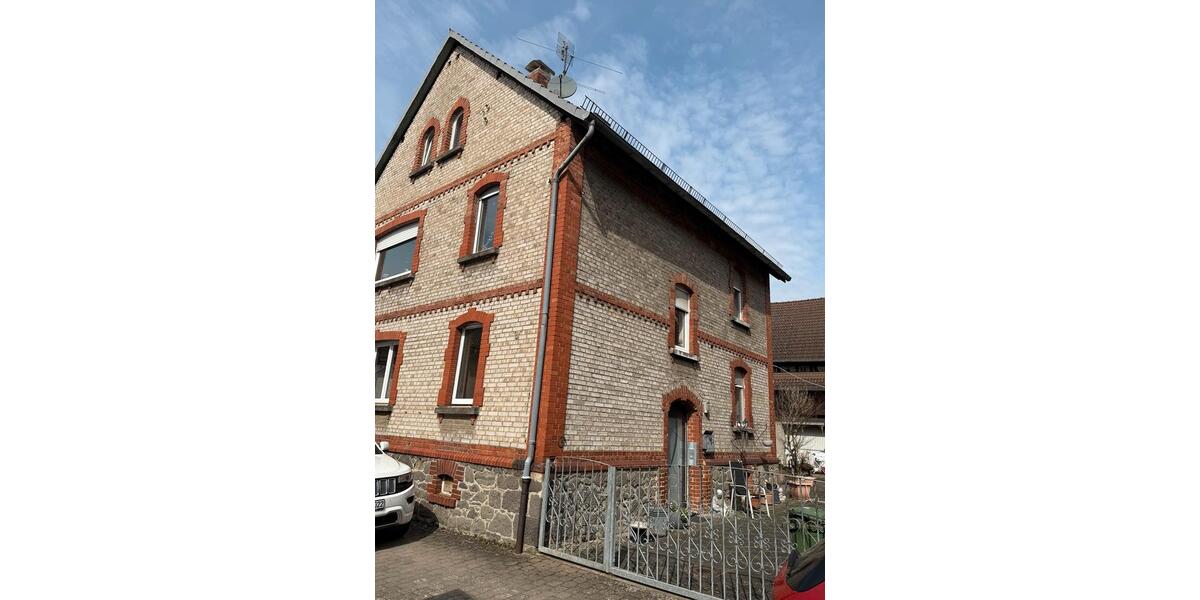 Einfamilienhaus Buseck - 7 Zimmer, 170 m&sup2;, 535.000&euro; | Angebot:26597871