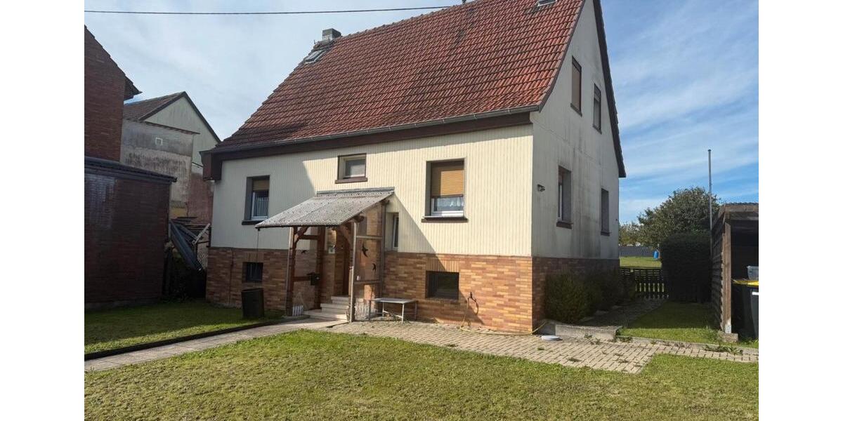 Einfamilienhaus Kirtorf - 5 Zimmer, 120 m&sup2;, 150.000&euro; | Angebot:26113000