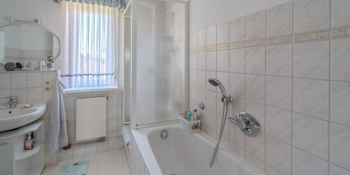Einfamilienhaus Neustadt (Hessen) / Speckswinkel Speckswinkel - 1 Zimmer, 231 m&sup2;, 299.000&euro; | Angebot:26499671