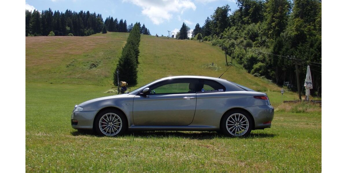 Alfa Romeo GT 215.000 km 17.900 &euro; Frankenberg/Eder 35066