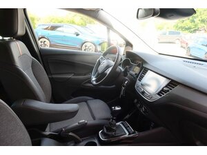 Opel Crossland (X) 61.300 km 14.490 &euro; Bad Endbach 35080
