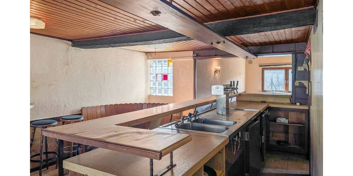 Einfamilienhaus Hatzfeld (Eder) Hatzfeld - 6 Zimmer, 154 m&sup2;, 46.725&euro; | Angebot:25985185