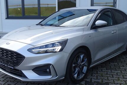 Ford Focus 57.013 km 13.490 &euro; Amöneburg-Roßdorf 35287