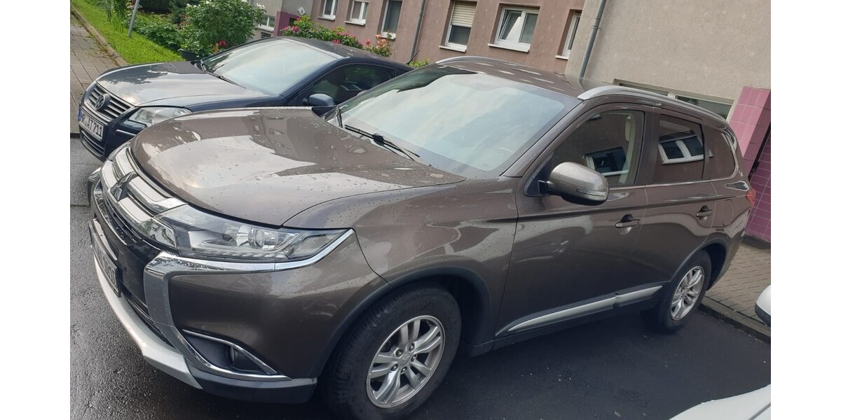 Mitsubishi Outlander 78.136 km 13.500 &euro; Marburg 35037