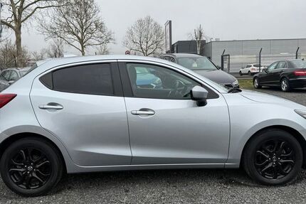 Mazda 2 77.000 km 11.900 &euro; Lollar 35457