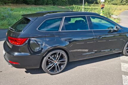 Seat Leon 88.000 km 22.000 &euro; Rauschenberg 35282