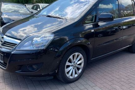 Opel Zafira 248.000 km 2.990 &euro; Wettenberg 35435