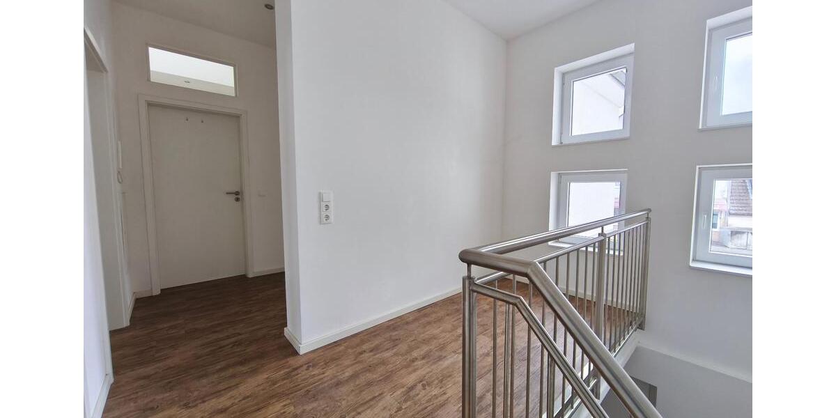 Maisonettenwohnung Marburg - 4 Zimmer, 136 m&sup2;, 1.407&euro; | Angebot:25988216