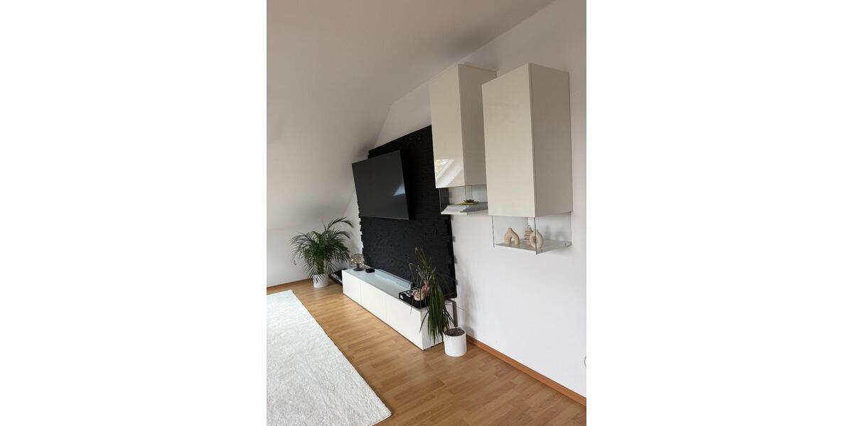 Dachgeschoßwohnung Frankenberg (Eder) - 2 Zimmer, 66 m&sup2;, 480&euro; | Angebot:23739201