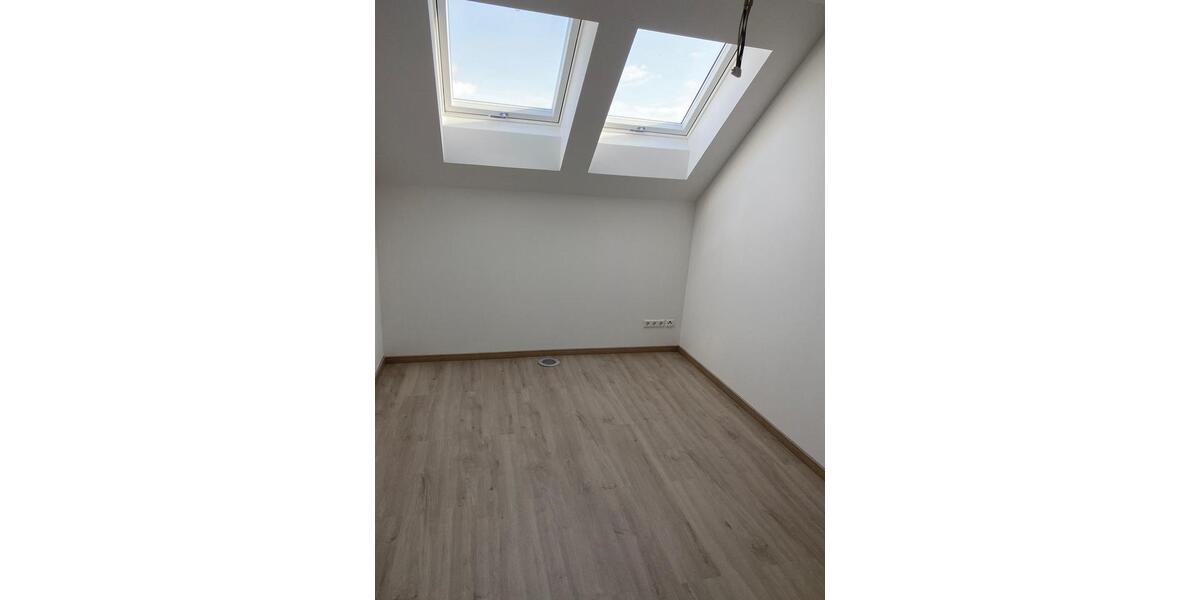 Einfamilienhaus Bad Laasphe - 8 Zimmer, 109 m&sup2;, 375.000&euro; | Angebot:26959483