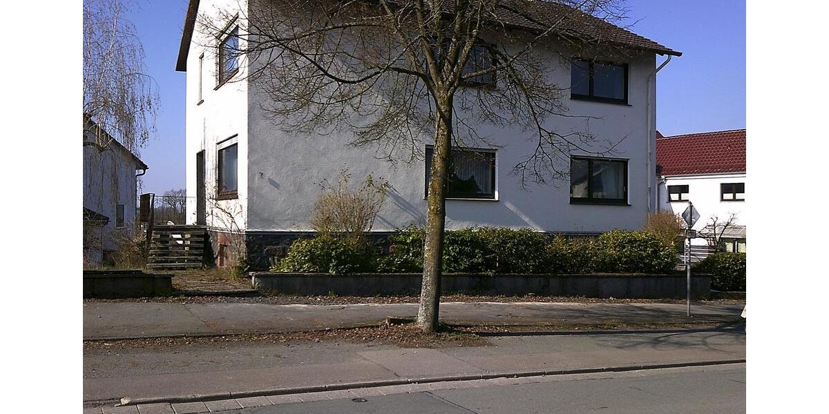 Einfamilienhaus Frankenberg (Eder) - 5.5 Zimmer, 167 m&sup2;, 220.000&euro; | Angebot:25883848