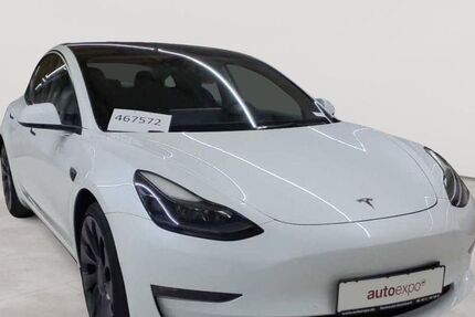 Tesla Model 3 63.630 km 26.989 &euro; Fernwald-Steinbach 35463
