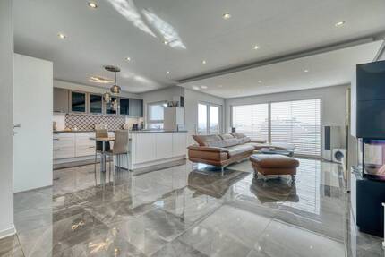 Haus Lahnau / Waldgirmes Waldgirmes - 5 Zimmer, 215 m&sup2;, 659.000&euro; | Angebot:26205459