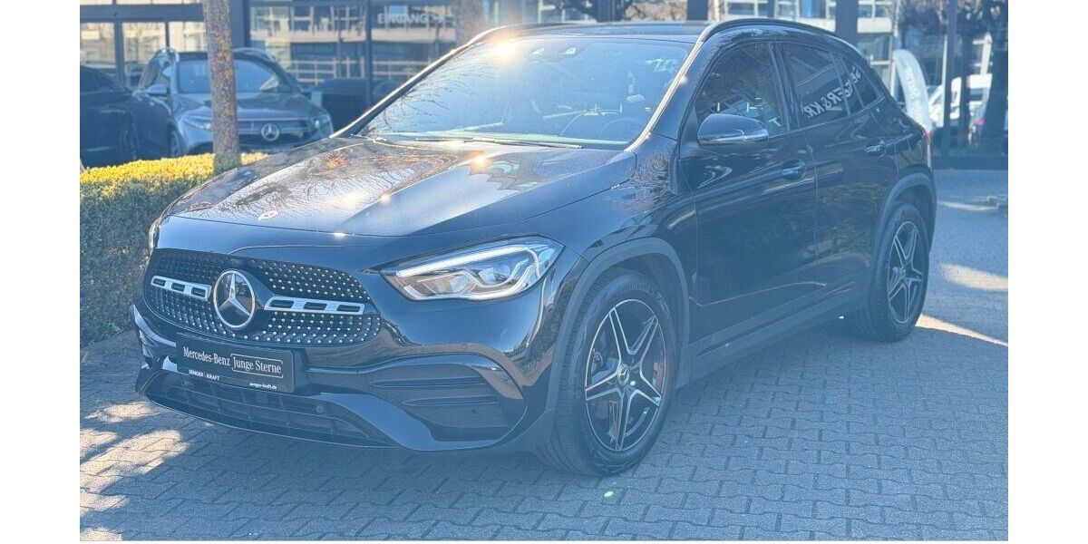 Mercedes-Benz GLA 200 61.074 km 29.790 &euro; Marburg 35039