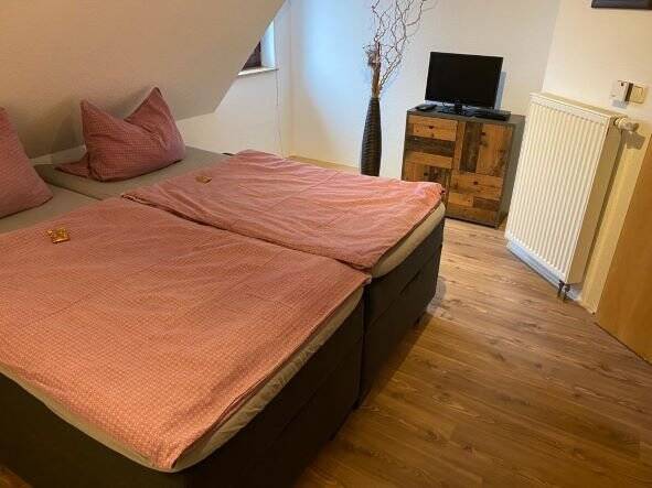 Gewerbeobjekt Kirtorf - 7 Zimmer, 699.000&euro; | Angebot:25681852